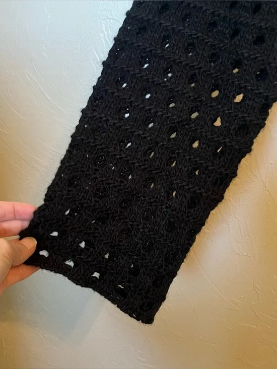 NWT ANTHROPOLOGIE Self-Contrast Open Weave Shrug in Black One Size Fits Most - Picture 6 of 9